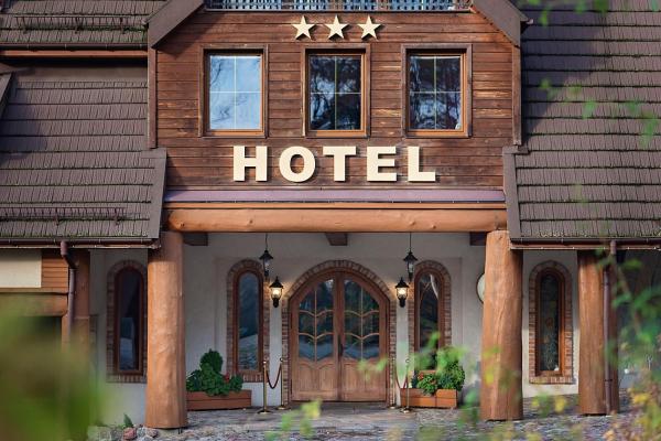 Hotel Szymbark, Rezerwuj Hotel Szymbark Kashubia