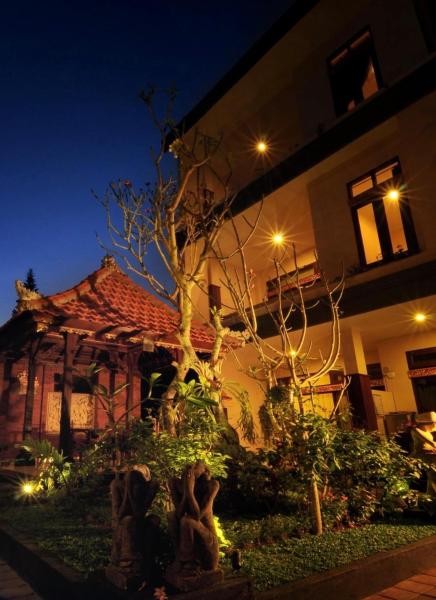 Brata Inn Ubud, Rezerwuj  Tanie Hotele w Bali