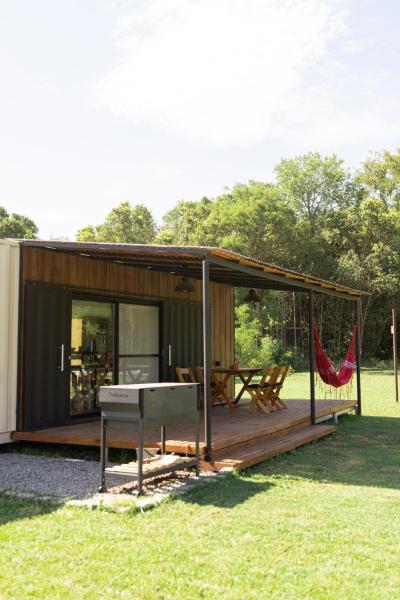 LA CALMA - Eco Lodge Rural, Rezerwuj Dom wiejski Hotele w Bragado z basenem, Basen