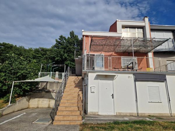 APARTMANI IGERČIĆ, Rezerwuj  Hotele w Kvarner z Parkingiem, Parking