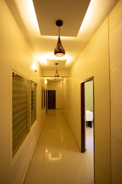 The Green Room Residency, Rezerwuj  Padinjarathara Nowe Delhi