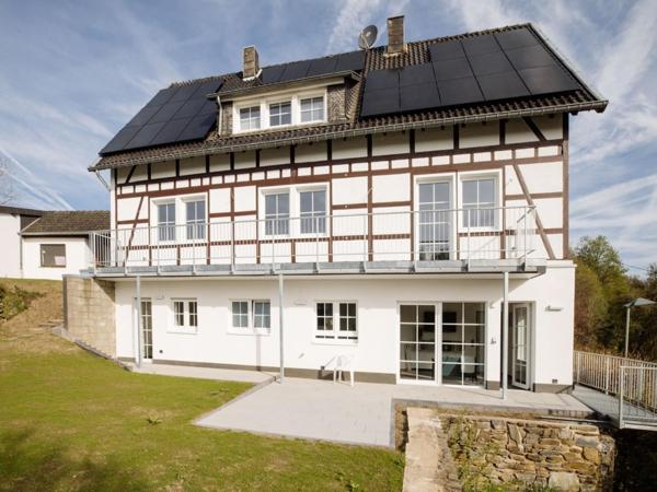 Bienenhaus, Rezerwuj  Monschau 