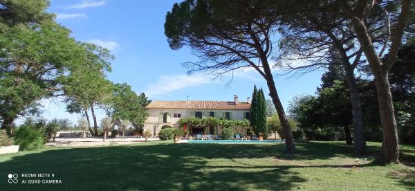 Le Mas Neuf 1752, Rezerwuj  Hotele w Camargue z basenem, Basen