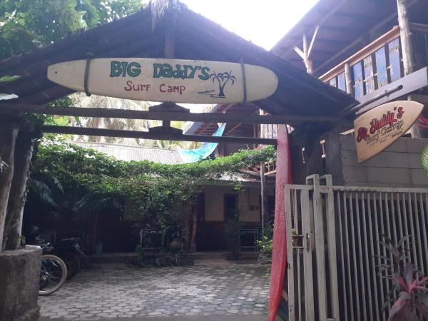 Big Daddy´s Surfcamp, Rezerwuj Apartament Pesanggaran Pasanggaran