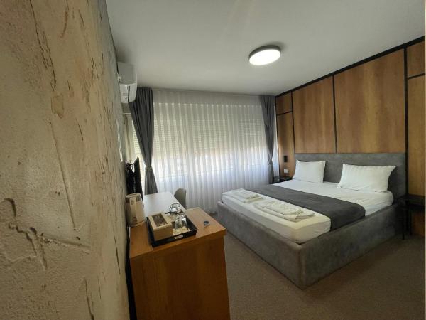 New Prishtina Luxury Rooms, Rezerwuj  Tanie hotele w Pristina County