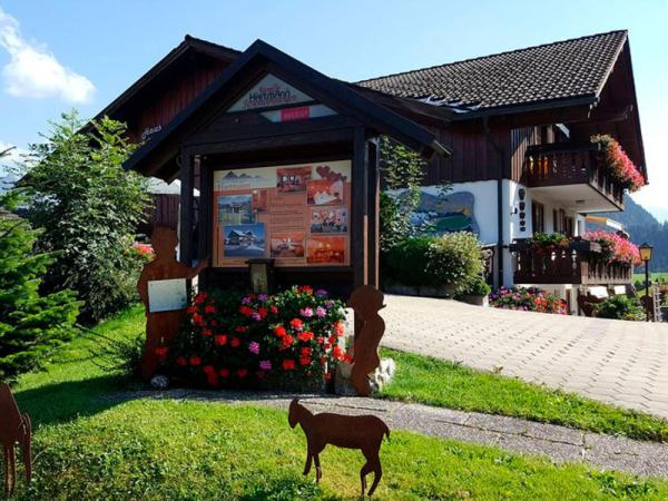 Ferienwohnung Hartmann, Rezerwuj  Hotele w Bawaria z Parkingiem, Parking