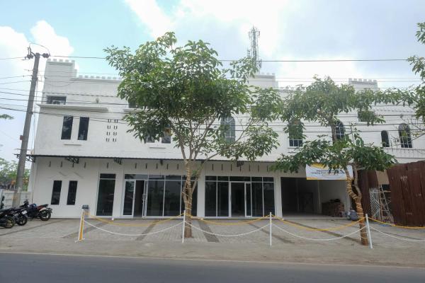 RedDoorz near Terminal Bus Purwokerto, Rezerwuj Hotel Banyumas Central Java