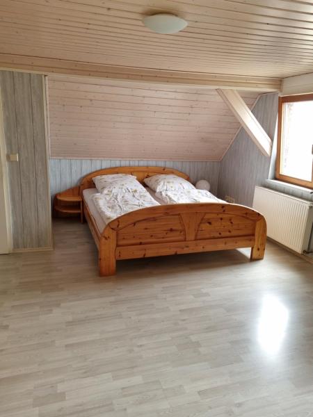 Pension Zollern, Rezerwuj  Bisingen Swabian Alps