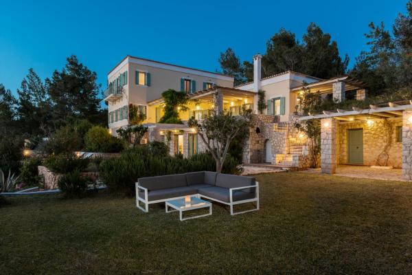 Electra Villa