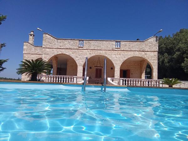 VILLA LISI, Rezerwuj  Hotele w Fasano Area z basenem, Basen