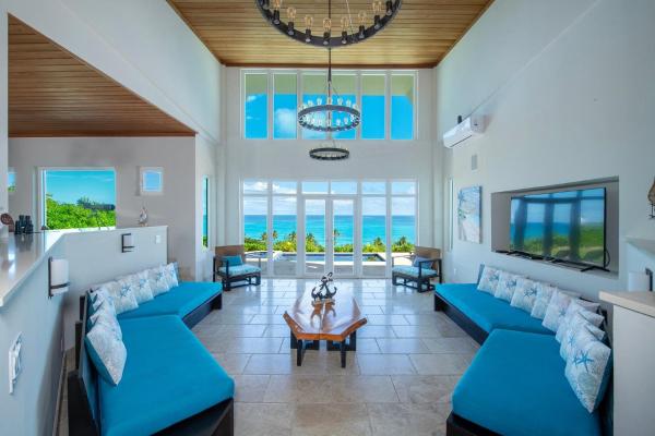 Sky Beach Club Villa Waterfall 2 home, Rezerwuj  Hotele w Bahamas Out Islands z parkingiem, Parking
