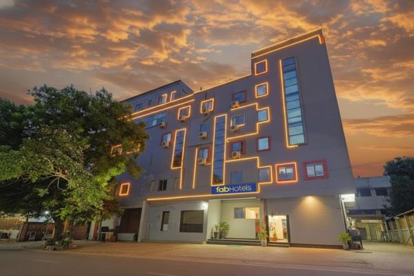 FabHotel Rio- Nr. Ramoji Filmcity, LB Nagar, Rezerwuj Hotel Hajdarabad 