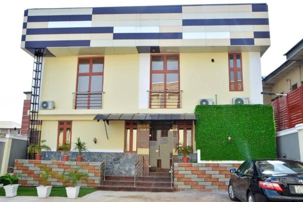 MCLORRETS SUITES, Rezerwuj  Enugu Nigeria