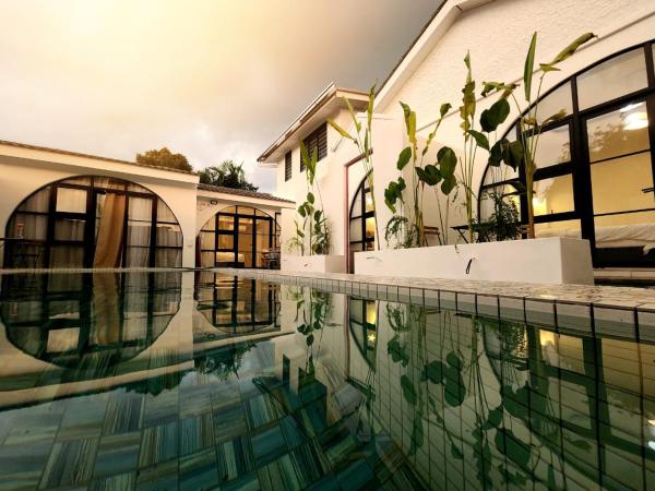 Ipoh Young Villa - Hotel Inspired, Rezerwuj Hotel Hotele w Perak z Basenem, Basen
