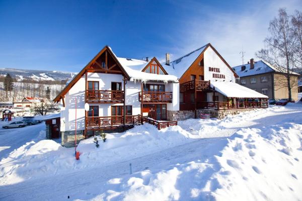 Hotel Helena, Rezerwuj Hotel Hotele w Kraj liberecki z Parkingiem, Parking