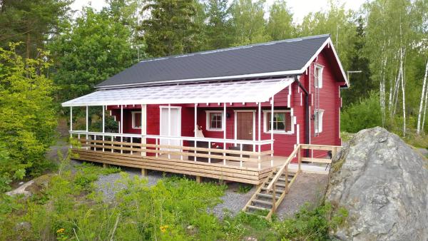 4 hengen luhtimökki, Rezerwuj  Naantali Southern Finland