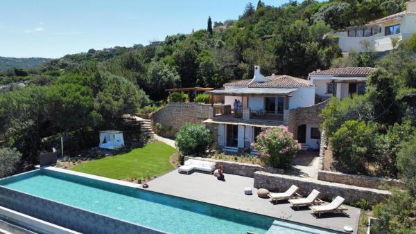 Villa Cavalli, Rezerwuj  Porto Cervo Emerald Coast