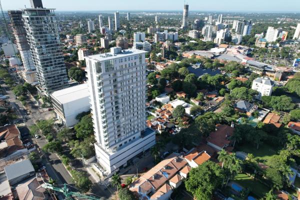 Departamentos Zona Shopping del Sol Asunción, Rezerwuj  Hotele w Asunción z basenem, Basen