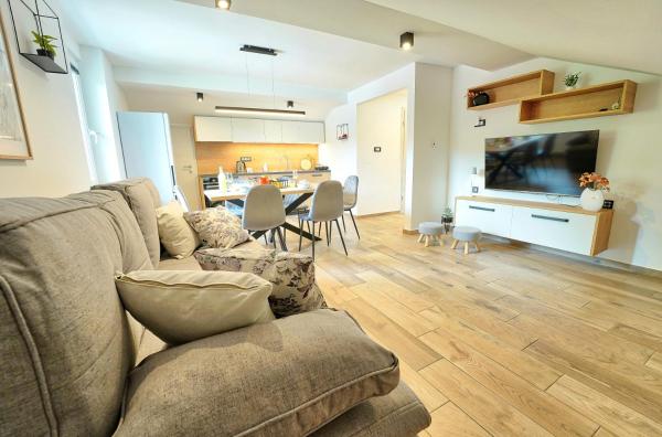 Apartments Lipa Plac, Rezerwuj Apartament Postojna Notranjska