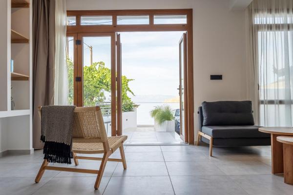 Icon seaside apartments, Rezerwuj  Chios Chios