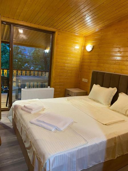 Dililuxe Hotel, Rezerwuj  Dilidżan Tavush region