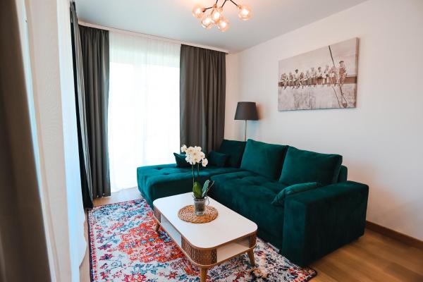 Home Stay Juniper, Rezerwuj Hotel Mitawa Semigalia