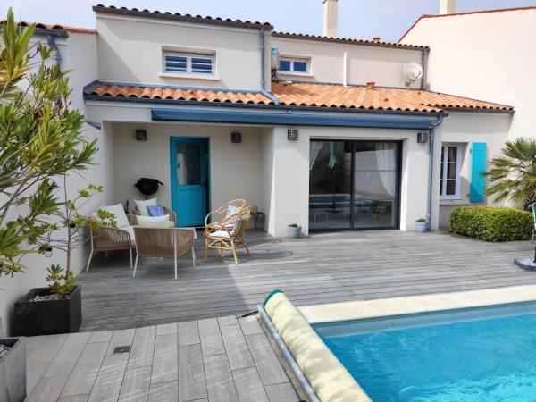 Maison d\Hestia, charme, piscine, proche du bord de mer et de Royan, Rezerwuj  Arces-sur-Gironde Charente-Maritime