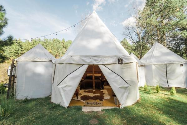 Exclusivo glamping en el bosque, Rezerwuj Pole kempingowe Ferrería de Tula 