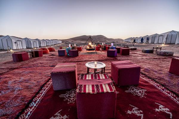DESERTIUM Royal Luxury Desert Camp, Rezerwuj  Merzouga. Ar-Raszidijja