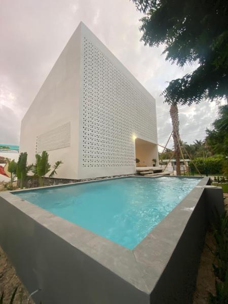 Casa Bajura Bed and Breakfast, Rezerwuj  Hotele w Isabela z Basenem, Basen