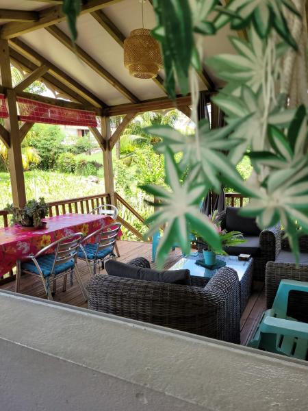 Villa Mily - 3 min à pied de la plage, Rezerwuj  Sainte-Luce Fort-de-France