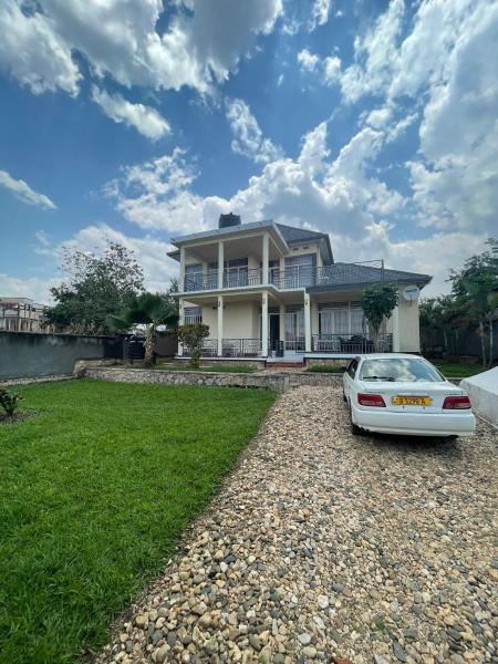 Iwachu Villa, Rezerwuj  Bużumbura 