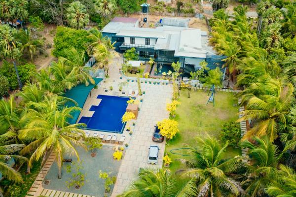 Aathi Resort, Rezerwuj  Hotele w Trincomalee District z basenem, Basen