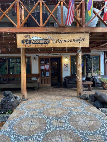 Los Pioneros, Rezerwuj Hotel Hotele w Araucanía z Basenem, Basen