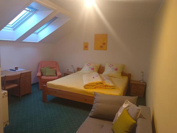 Pension Eva, Rezerwuj  Domazlice 