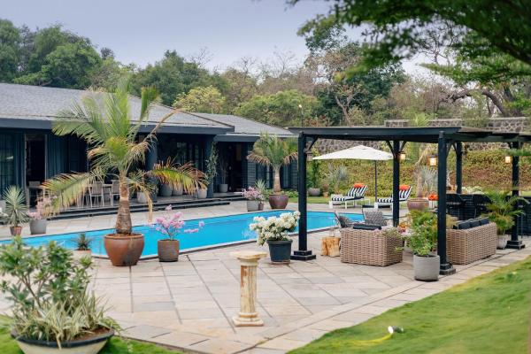 LohonoStays Uday Villa, Rezerwuj  Hotele w Waki z basenem, Basen