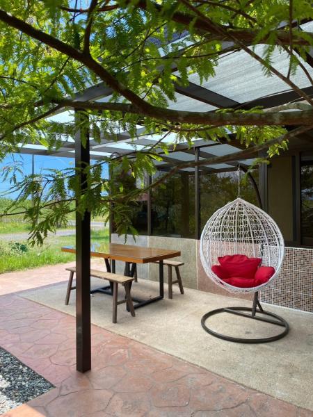 Lily Garden Homestay, Rezerwuj  Hotele w Yilan z Parkingiem, Parking