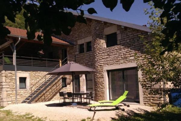 Gite le Nid du Poupet, Rezerwuj Hotel Ivrey Franche-Comté