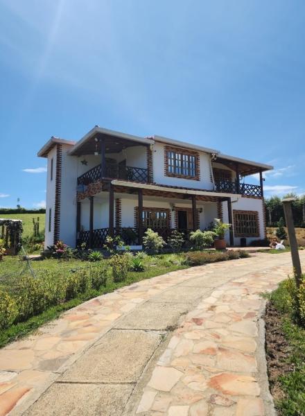 Villa Nikitina, Rezerwuj  Los Santos Santander