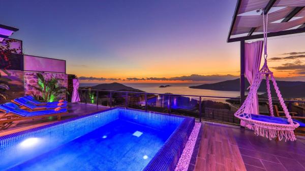 Kalkan 2 Bedroom Villa - 1124, Rezerwuj  Hotele w Mediterranean Region Turkey z Basenem, Basen