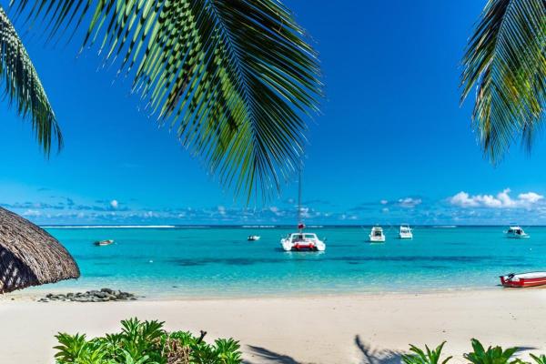 LOceano Luxury Apartments, Rezerwuj Apartament Hotele w Mauritius West Coast z Basenem, Basen