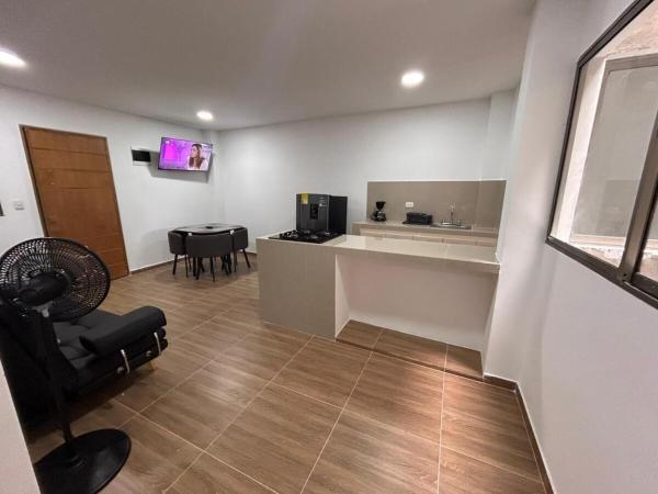 Apartamento Villa Mary C-202, Rezerwuj  Hotele w Antioquia z parkingiem, Parking