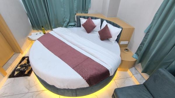 Hotel The Legend, Rezerwuj  Ahmedabad Gujarat