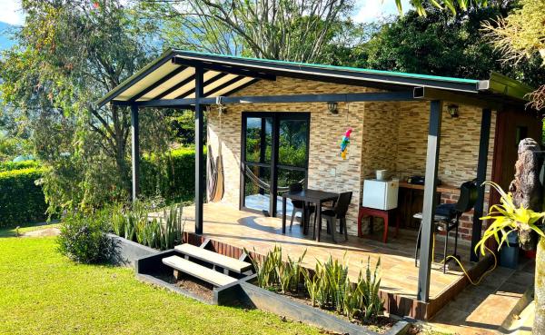 Chalets Villa Marina, Rezerwuj Chalet Hotele w Copacabana z basenem, Basen