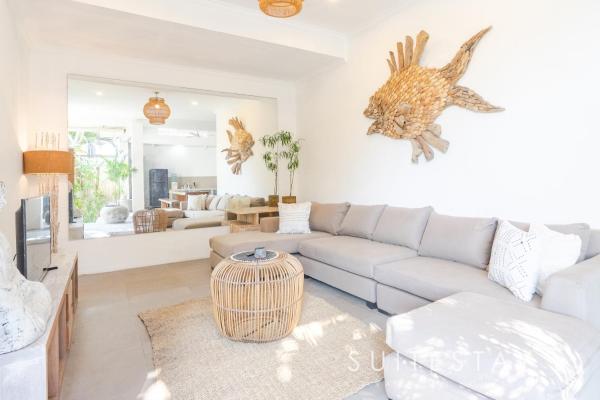 Luxury 3 Bed Villa With Private Pool, Rezerwuj  Canggu Badung