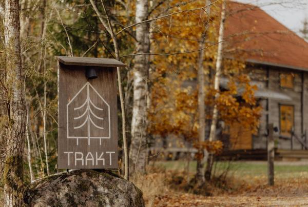 Trakt Forest Hotell Hotellstugor, Rezerwuj  Holsbybrunn Jönköping