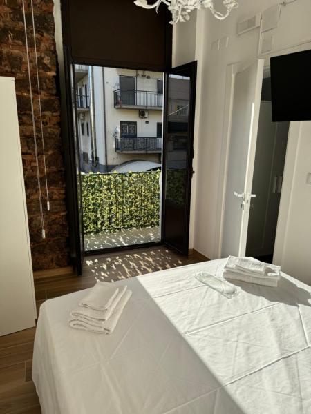 Acquicella House, Rezerwuj  Hotele w Sycylia z parkingiem, Parking