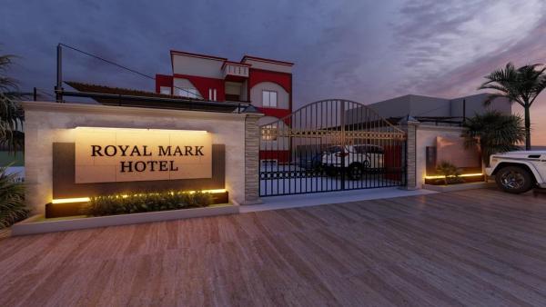 Royal Mark Lodges, Rezerwuj  Bahawalpur Punjab Region