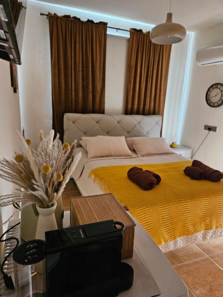 ROOMS by Emmelia Group, Rezerwuj  Paphos International Airport Pafos
