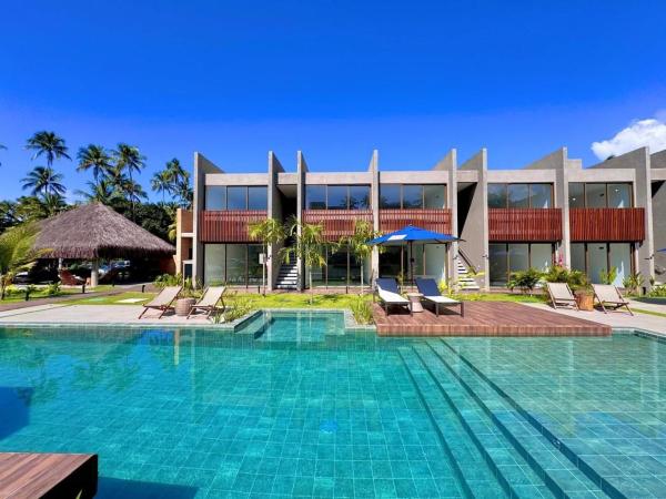 Flat Luxo em Japaratinga a 15 min de Maragogi/AL - Villa Naluri, Rezerwuj  Hotele w Bahia z Basenem, Basen